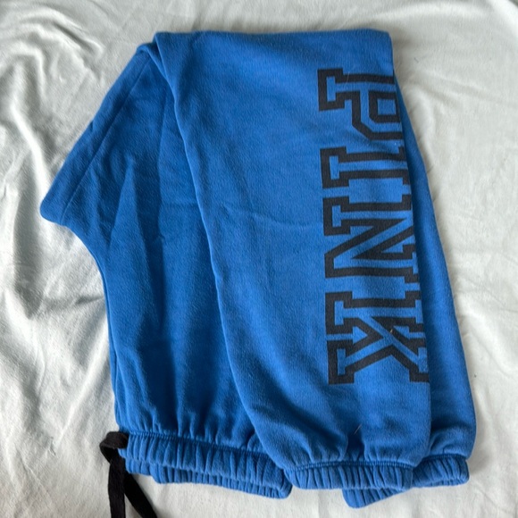 Cozy Blue PINK Sweatpants (XS) – Perfect for Comfort and Style! - Picture 2 of 4